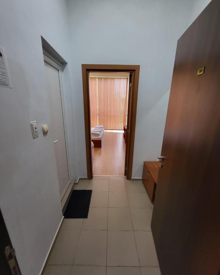 Provans Famili Hotel Letnitsa Exterior foto