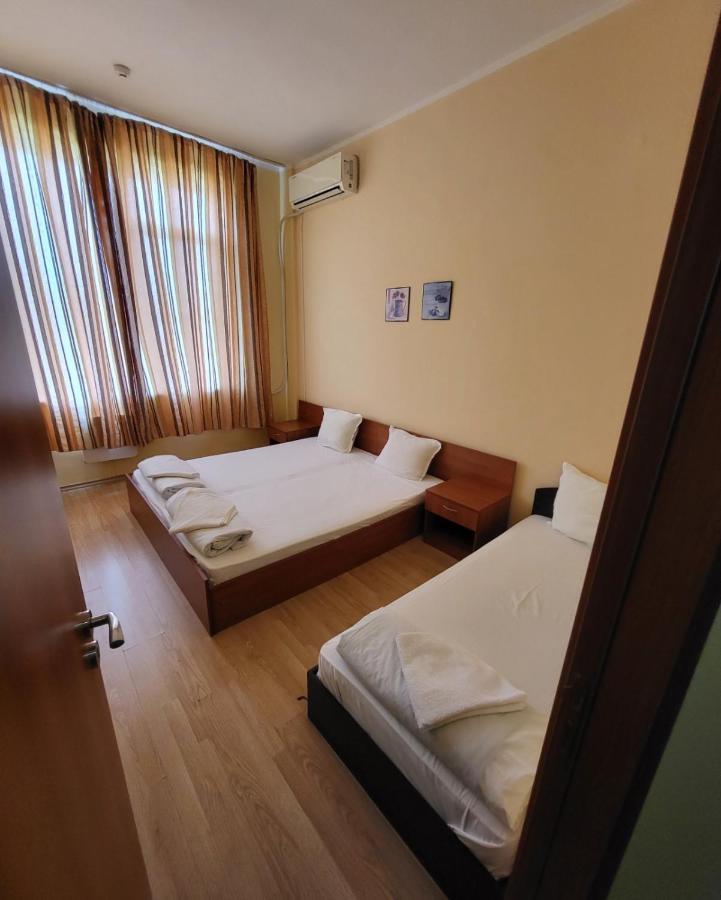 Provans Famili Hotel Letnitsa Exterior foto